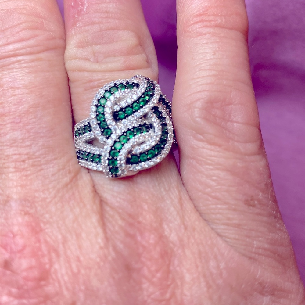 Bella Luce Emerald and White Diamond Simulants Ring
